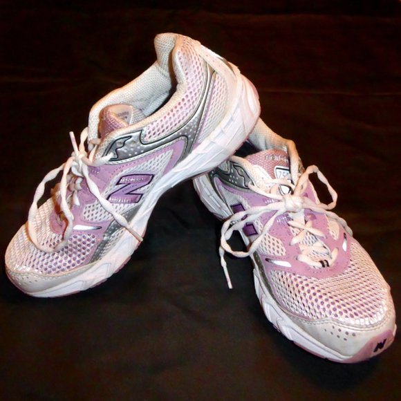 new balance lavender shoes